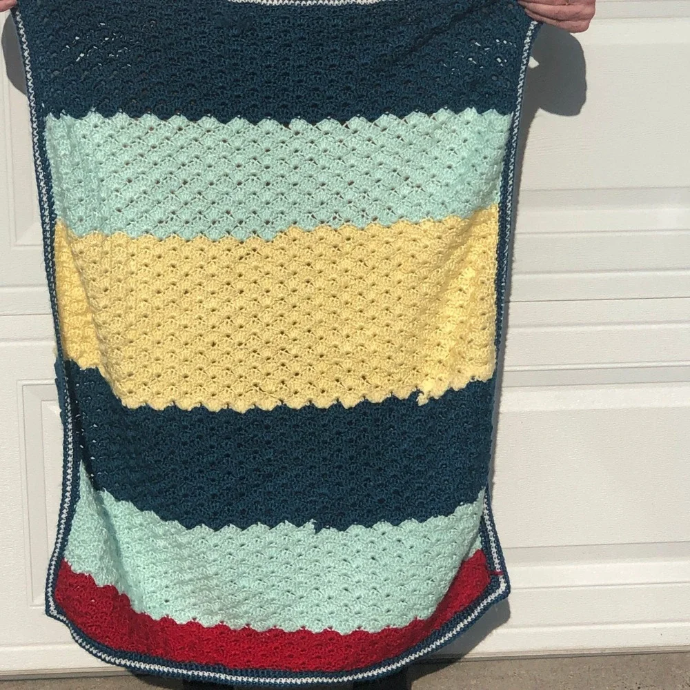 Baby Crib Blanket Afghan Handmade Crochet Knit Red, Green & Yellow 28
